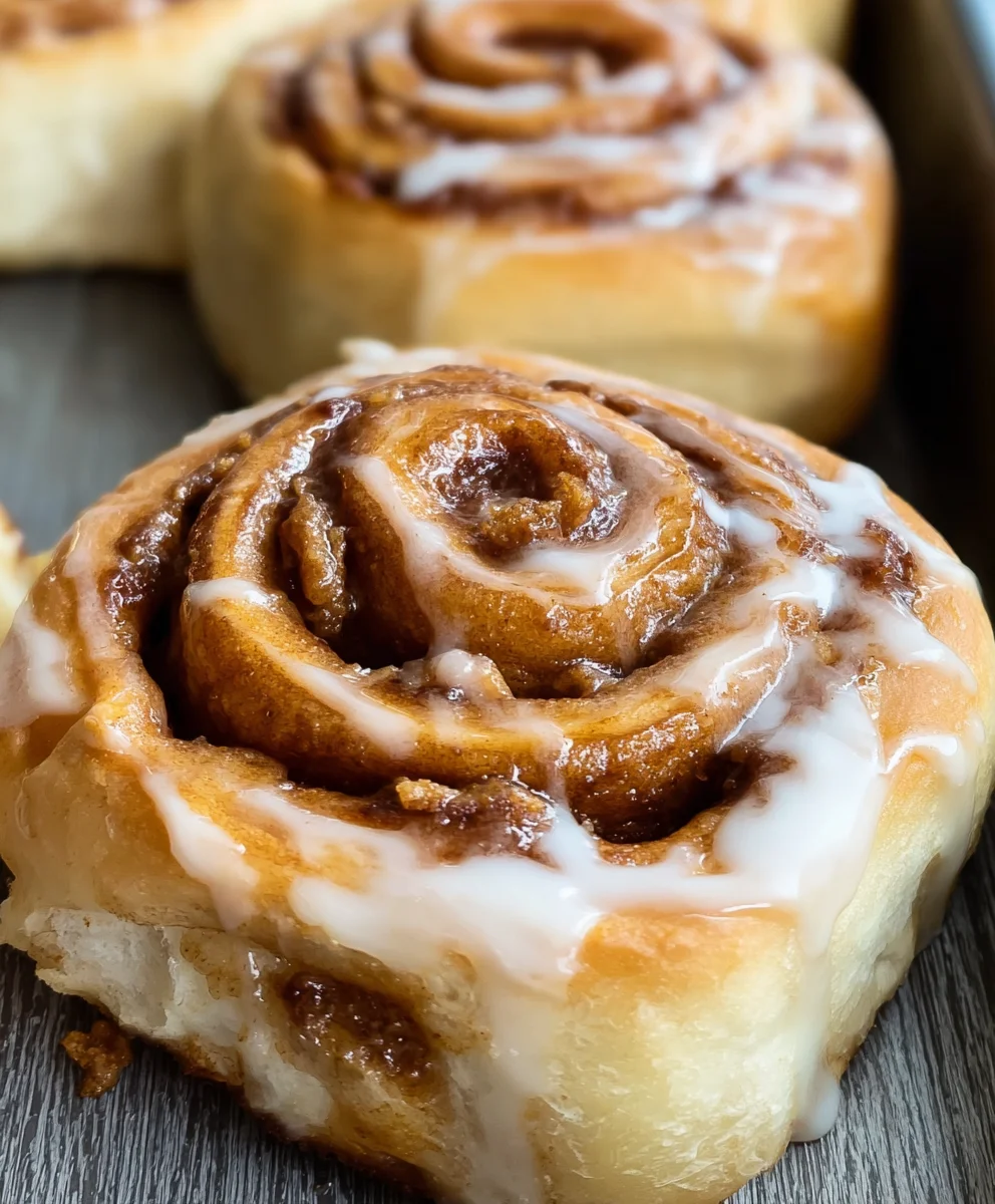 Biscoff Cinnamon Rolls- Irresistible Spiced Sweet Rolls