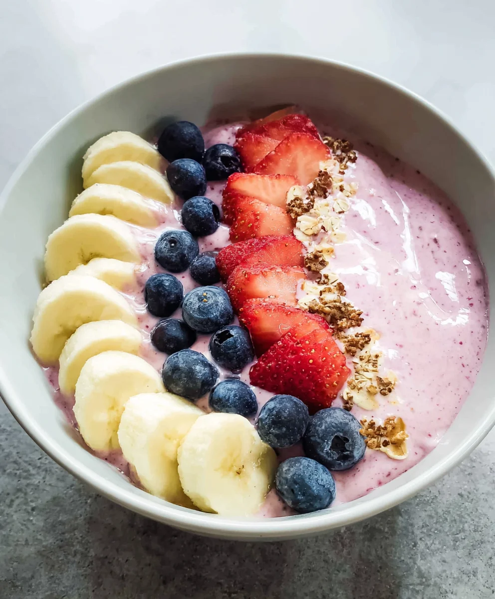 5-Minute Fruit Smoothie Bowl Greek Yogurt