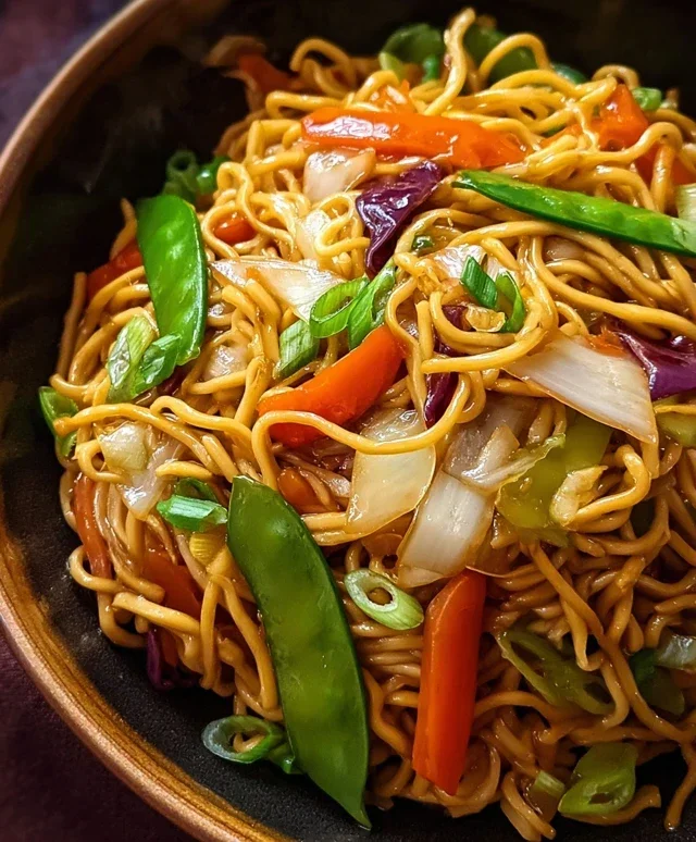 Easy 15-Minute Lo Mein